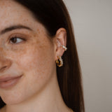 Claide hazel Ohrringe gold getragen - Foto 3