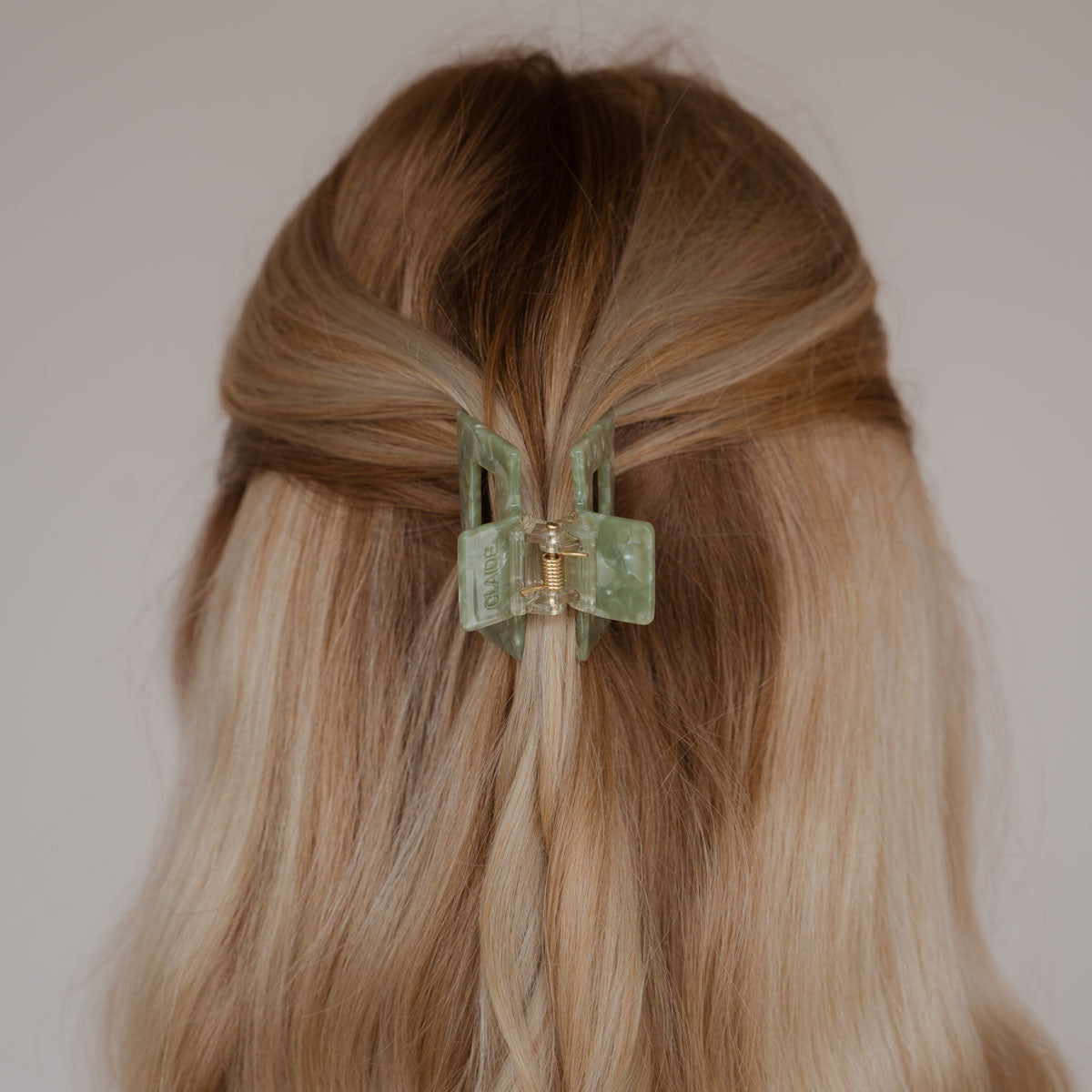 CLAIDE Lana Haarklammer grün Frisur - Foto 7