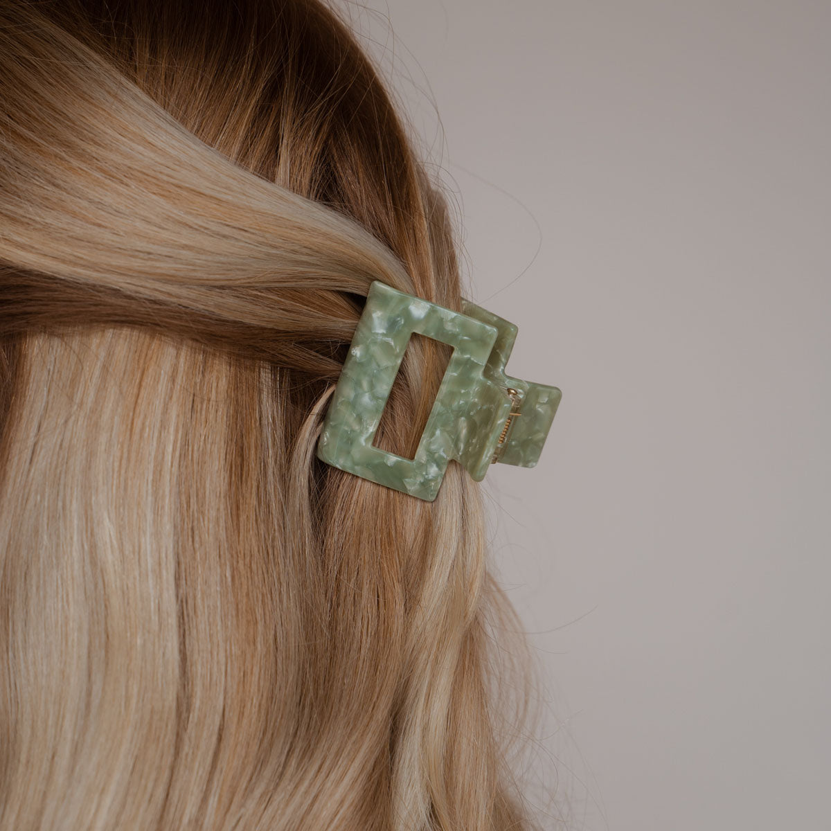 CLAIDE Lana Haarklammer grün Frisur - Foto 5