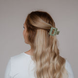 CLAIDE Lana Haarklammer grün Frisur - Foto 3