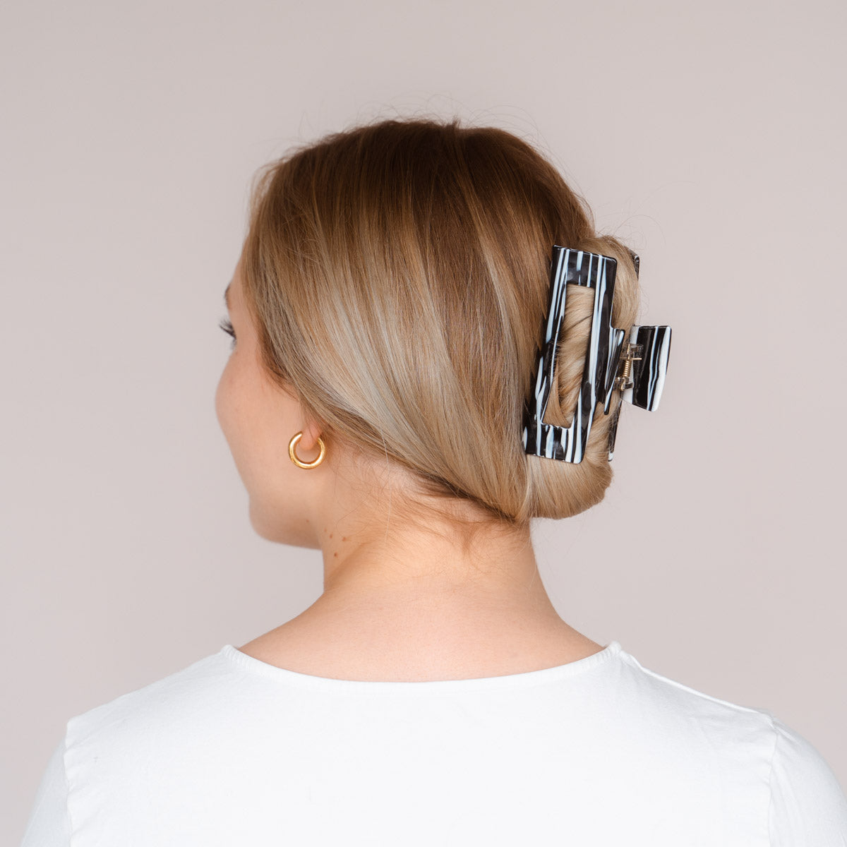 Claide Ellinor Haarklammer Frisur - Foto 3