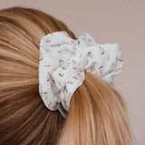 Levana Scrunchie