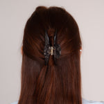 Stilvolle Akzente setzen mit der Mona Haarklammer von Claide