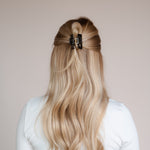 Haarklammer schwarz Frisur - Bild 3