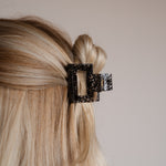 Haarklammer schwarz Frisur - Bild 4