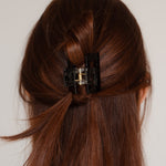 Haarklammer schwarz Frisur - Bild 9