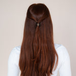 Claide Lune Haarklammer schwarz Frisur - Bild 7