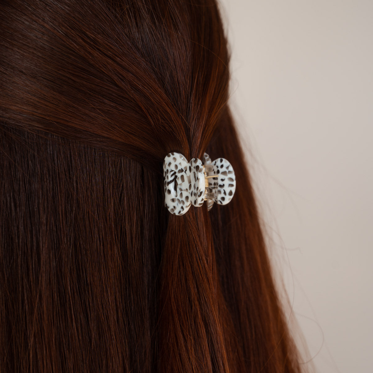 Claide Mya Haarklammer Frisur - Bild 5