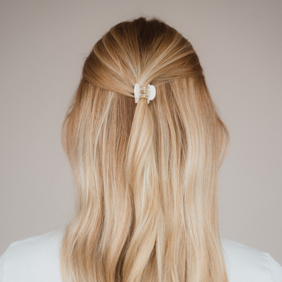 Claide novalee Haarklammer Frisur - Bild 4