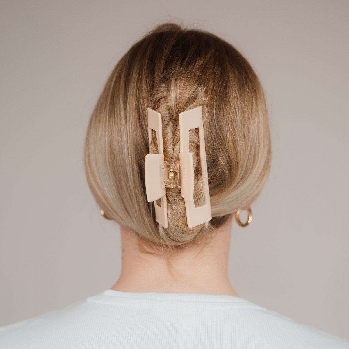 Claide Cecile Haarklammer Frisur - Bild 5