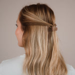 Claide Mina Haarklammer Frisur - Bild 3