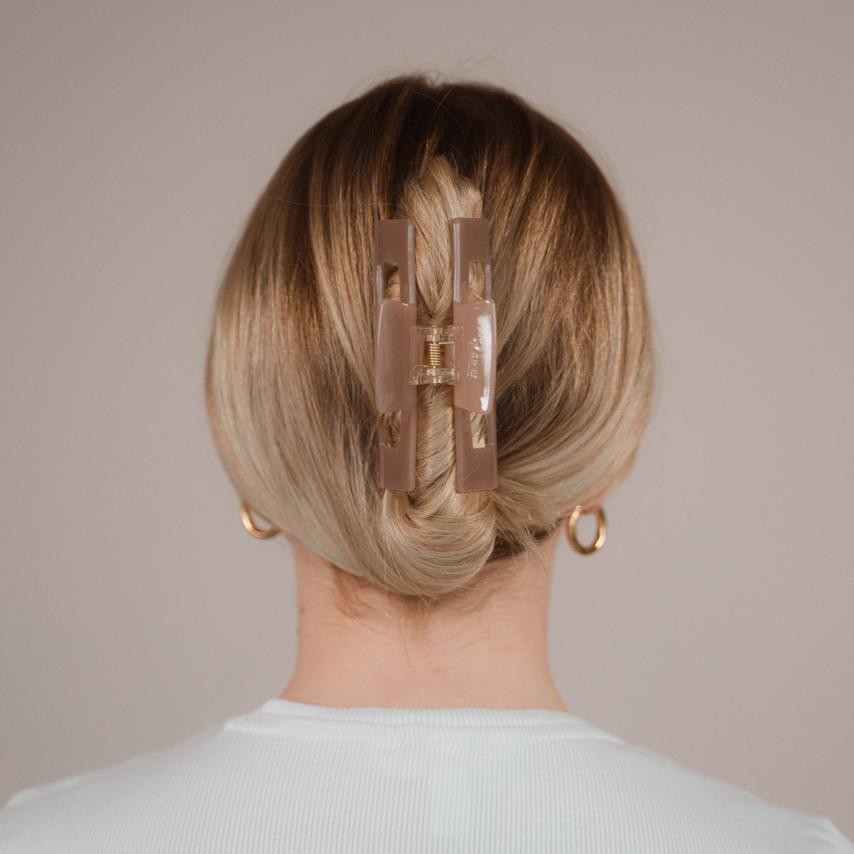 Claide Ambre Haarklammer Frisur - Bild 7