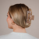 Claide Ambre Haarklammer Frisur - Bild 3