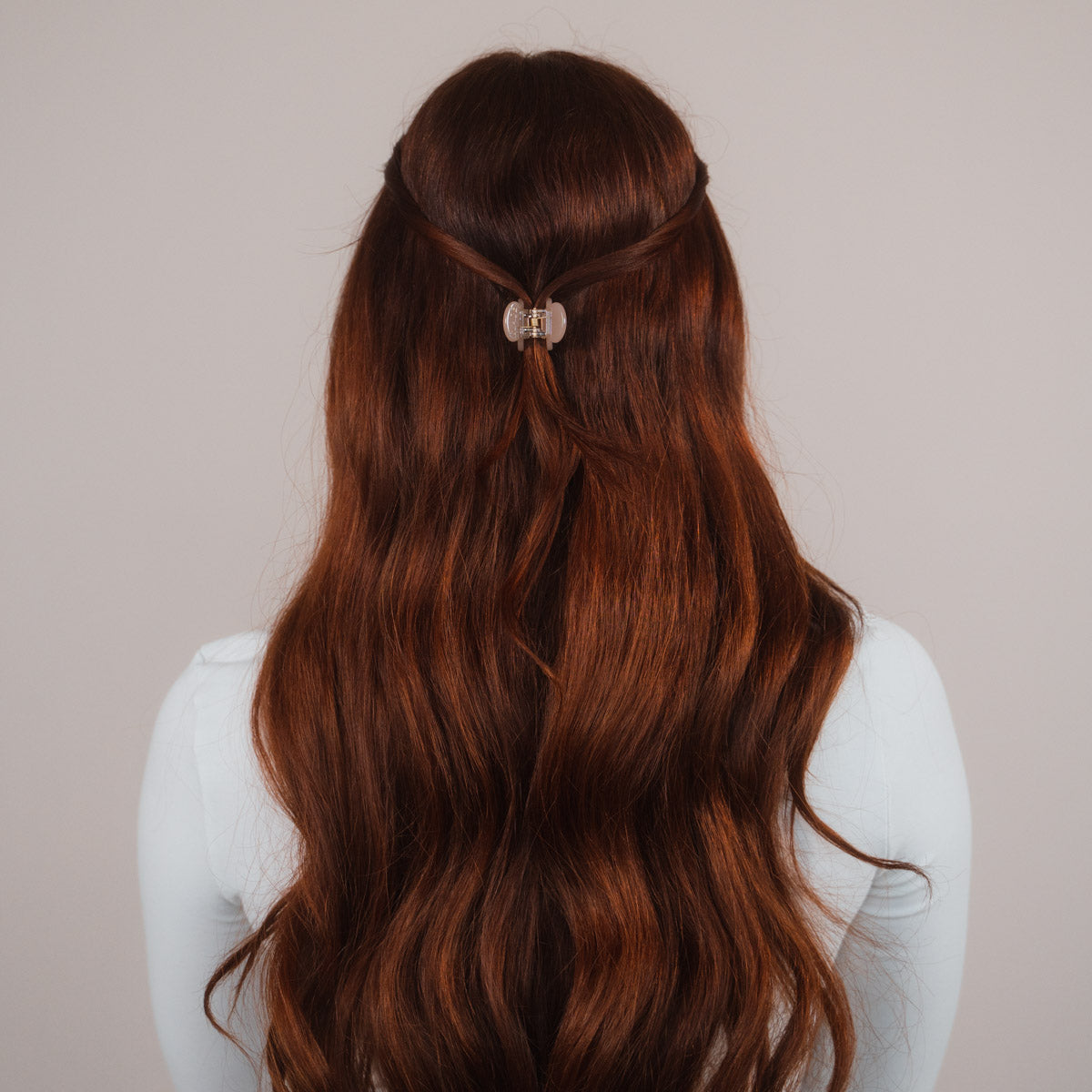 Claide Mina Haarklammer Frisur - Bild 4