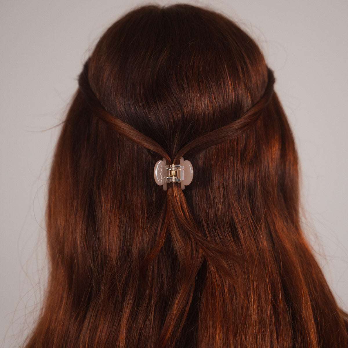 Claide Mina Haarklammer Frisur - Bild 6