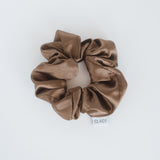 Claide Marlene Scrunchie – Elegantes Haaraccessoire aus Satin-Seide