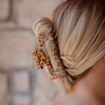 Mille Haarklammer im Detail - bewundere die feine Verarbeitung und ihre Vielseitigkeit