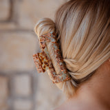 Mille Haarklammer im Detail - bewundere die feine Verarbeitung und ihre Vielseitigkeit