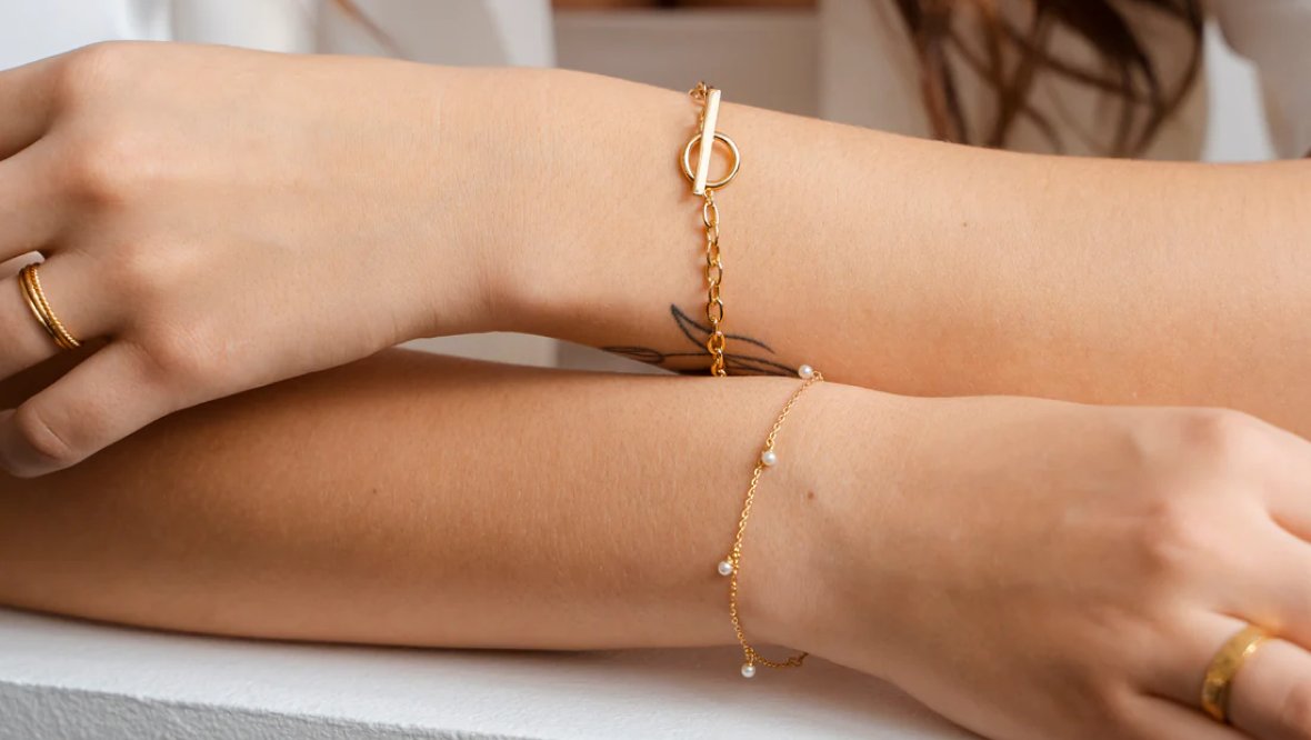 Armbänder