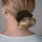 Claide Madeleine Scrunchie Frisur - Foto 6