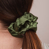 Signe Scrunchie