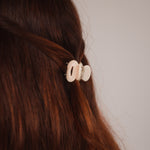 Claide Tori Haarklammer Frisur - Bild 9
