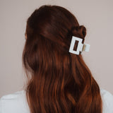 Claide Nera Haarklammer Frisur - Bild 3