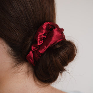 Elisabeth Scrunchie