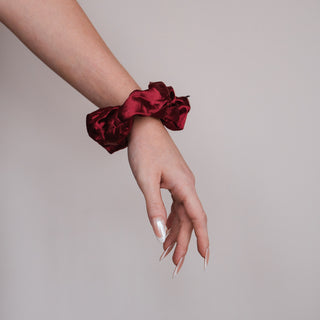 Elisabeth Scrunchie