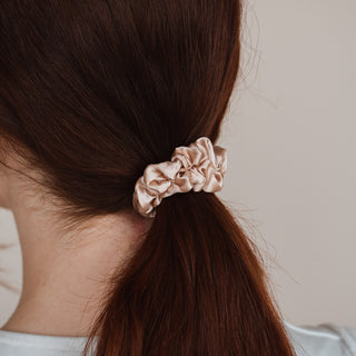 Nela Scrunchie