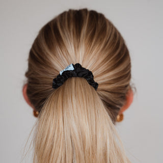 Vera Scrunchie