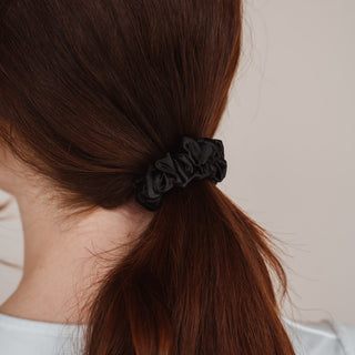 Vera Scrunchie