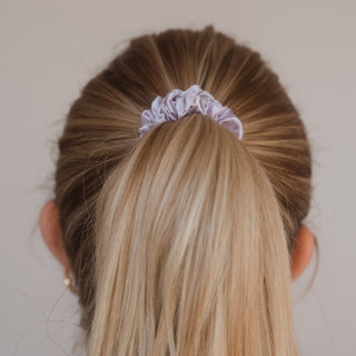 Perfekte Balance aus Stil und Komfort: Das Jeanne Scrunchie von Claide