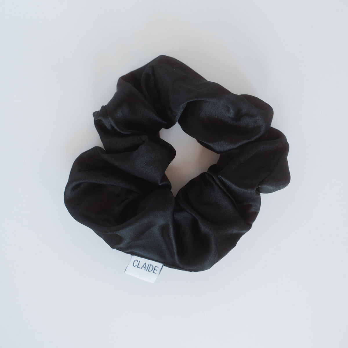 Claide Justine Scrunchie – Luxuriöses Haaraccessoire aus echter Seide