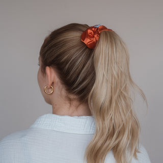 Claide Spring Scrunchies Bundle – Ihre perfekten Accessoires für jeden Anlass mit Satin-Seide