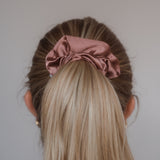 Perfekte Harmonie von Stil und Komfort: Das Solène Scrunchie von Claide