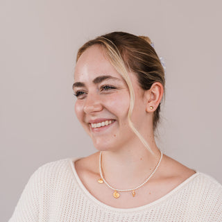 Nola Ohrstecker