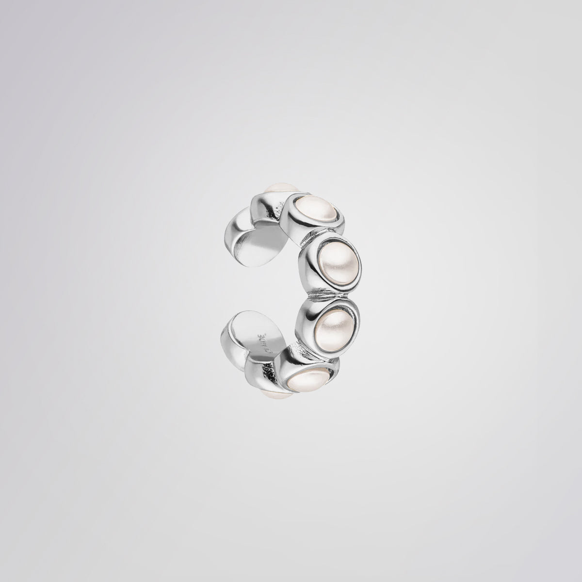Michelle Earcuff